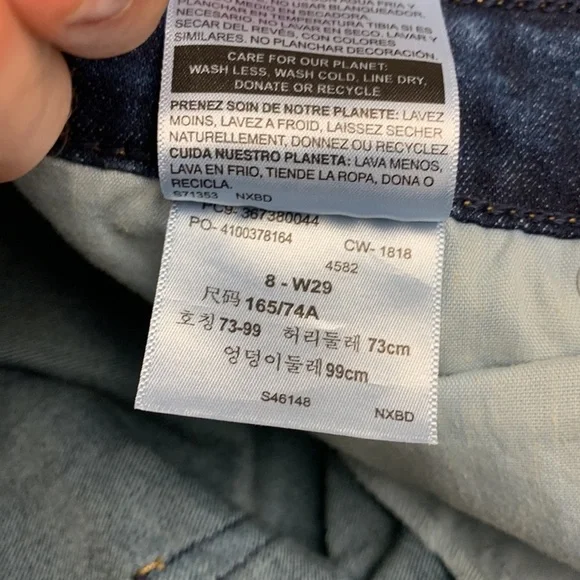 Levi Strauss Slim cuffed crop blue jeans Size 8 - Picture 16 of 16